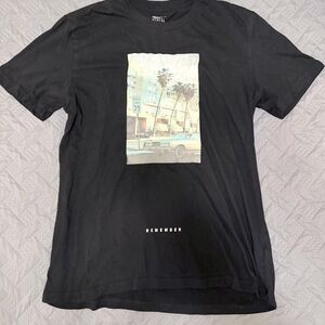 Forever 21 Black Graphic 'Remember' Crewneck Tee with Vintage Car Print